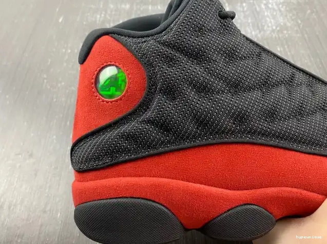 HYPE 414571-004 13 (2017) Retro Jordan Bred 0601